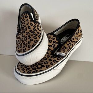 Vans Women’s 5/Youth 3 Cheetah Print Slip-On Sneakers